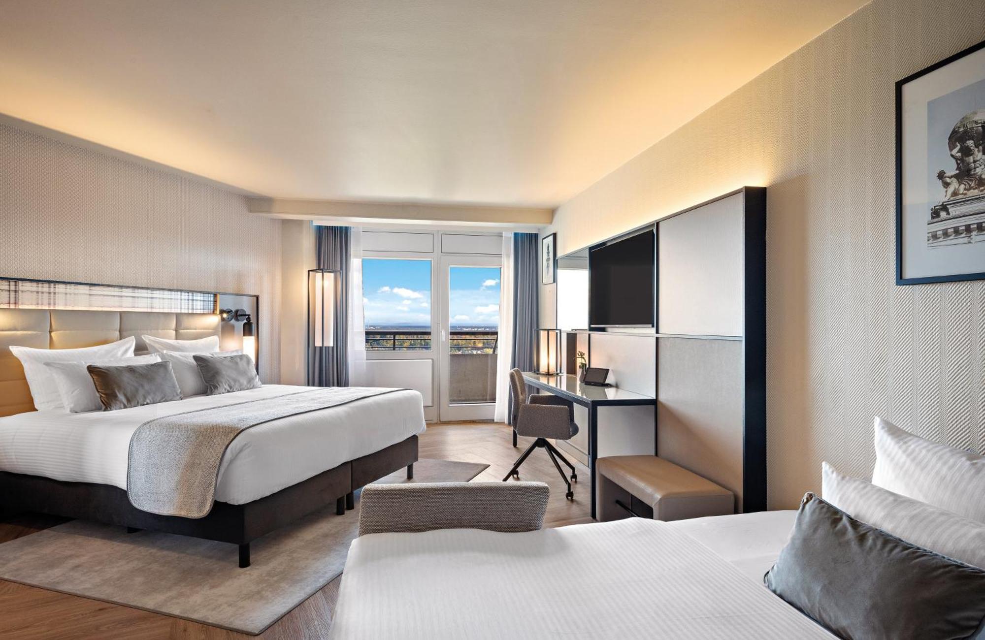 Leonardo Royal Frankfurt 4*